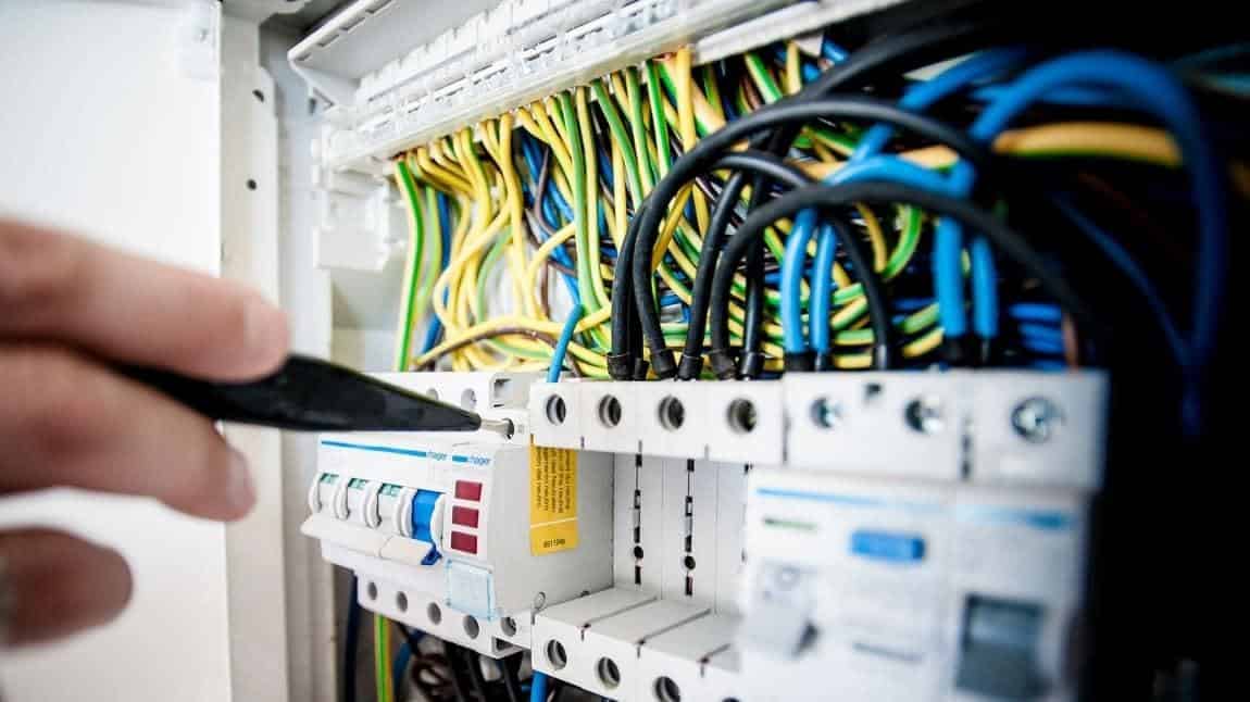 ELEKTRİK/ELEKTRONİK TEKNOLOJİLERİ ALANI